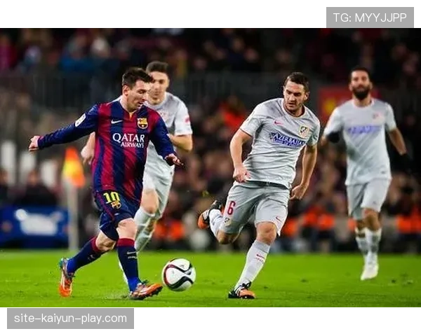 点球补射规则详解：何时允许补射为何判罚标准不同