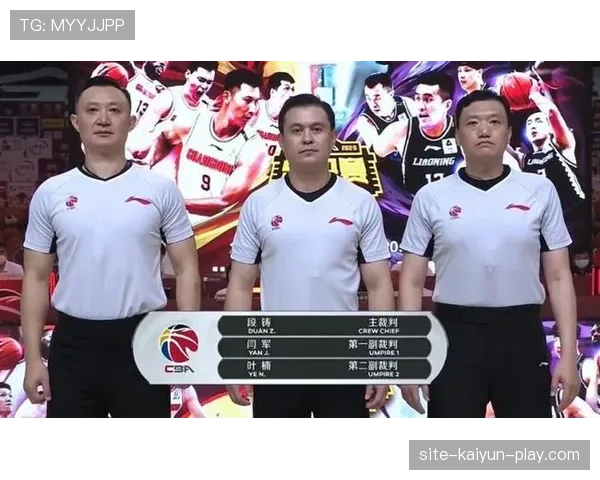 足球换人次数规则详解：如何影响比赛战术与裁判判罚